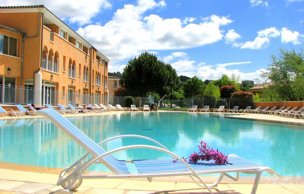 Residence Odalys La Licorne De Haute Provence Gréoux-les-Bains Exteriér fotografie